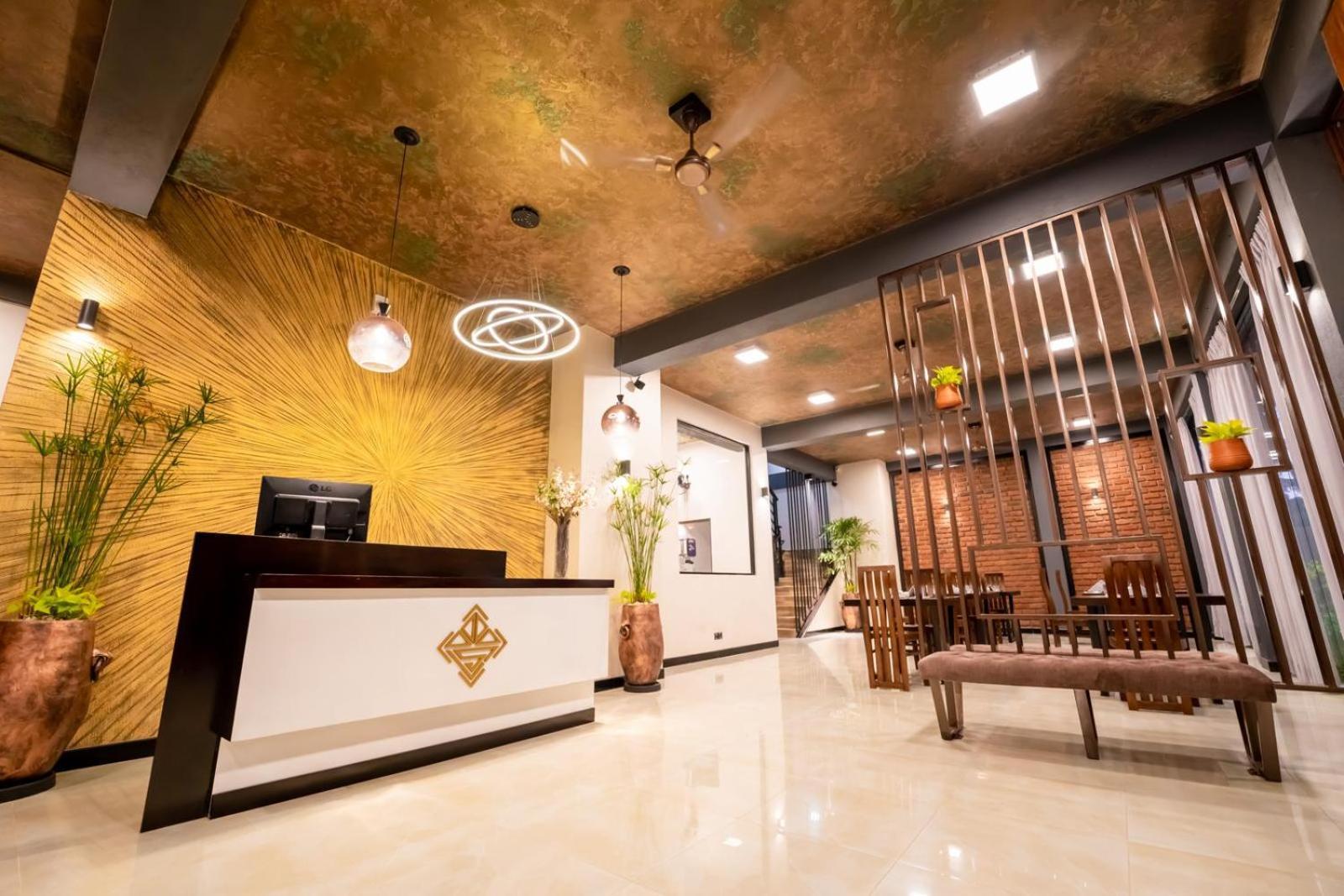 Limeshine - Airport Transit Hotels & Residences Katunayaka Exterior foto